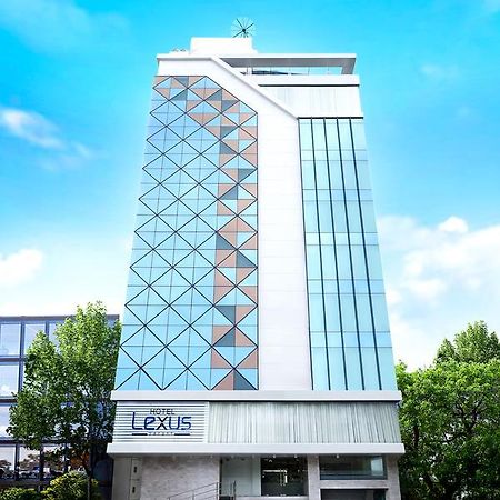 호텔 렉서스 양곤 외부 사진