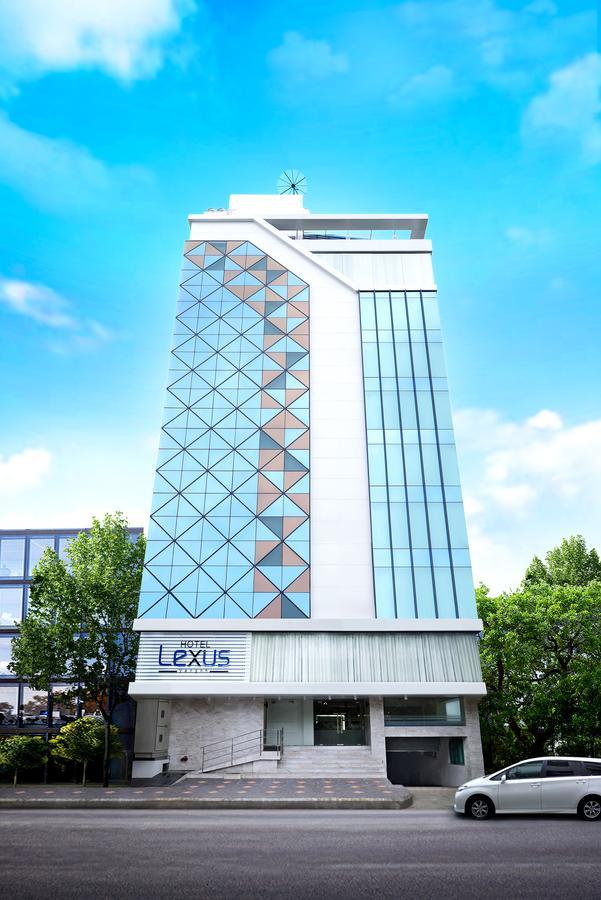 호텔 렉서스 양곤 외부 사진